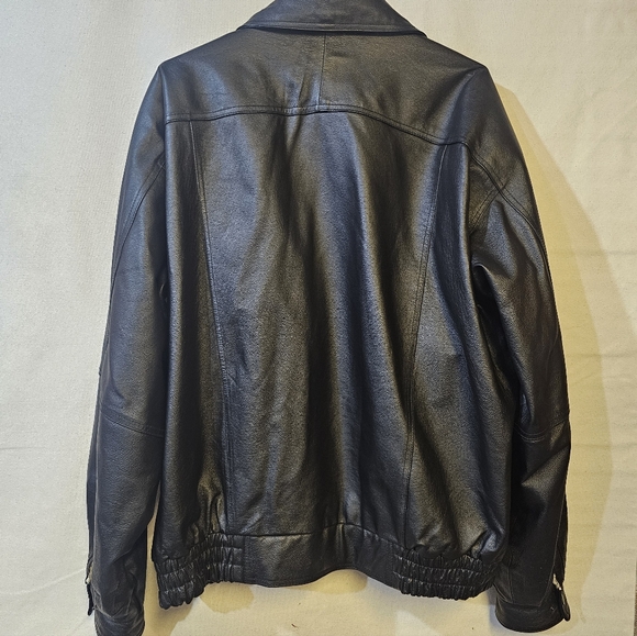 Burks Bay With Harley-Davidson On Front Black Bomber Jacket for Men - Picture 11 of 12